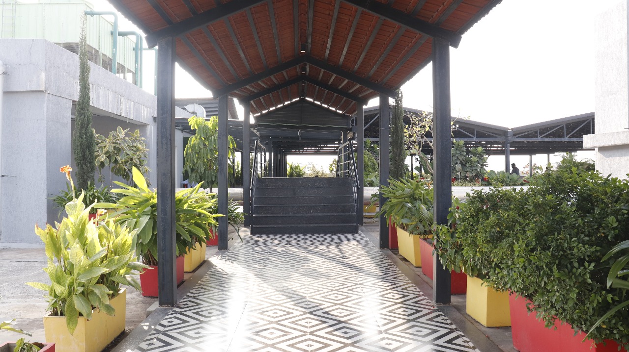 The Headquarters Jain Sadhguru Capital Park